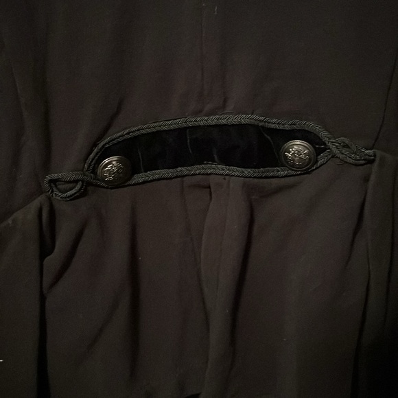 Torrid military look blazer with velvet trim - Picture 6 of 7